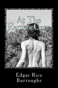 portada At The Earth's Core (en Inglés)