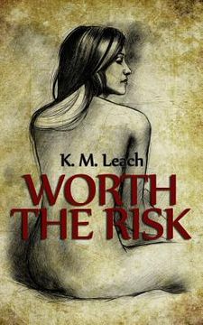 portada Worth The Risk: A Lesbian Romance (in English)
