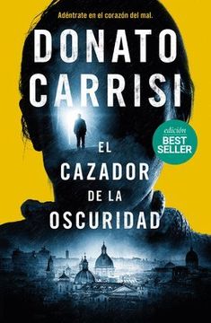 portada El Cazador de la Oscuridad (in Spanish)