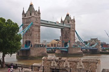 portada London's North Bank in 50 Buildings (en Inglés)