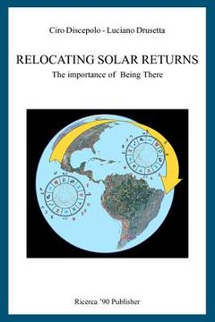 portada relocating solar returns (en Inglés)