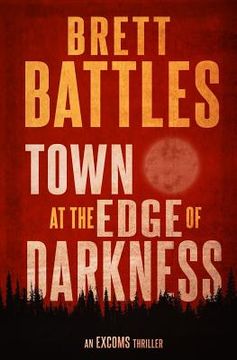 portada Town at the Edge of Darkness (en Inglés)