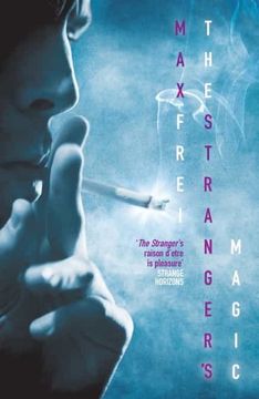 portada The Stranger'S Magic: The Labyrinths of Echo: Book Three (in English)
