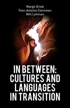 portada In Between: Cultures and Languages in Transition (en Inglés)