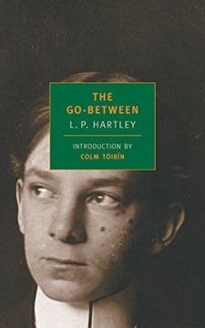portada The Go-Between (New York Review Books Classics) (en Inglés)