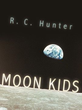 portada moon kids (en Inglés)