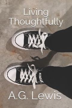 portada Living Thoughtfully: Some Things to Think About (en Inglés)