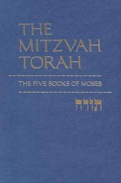 portada The Torah: The Five Books of Moses, the new Translation of the Holy Scriptures According to the Traditional Hebrew Text (en Inglés)