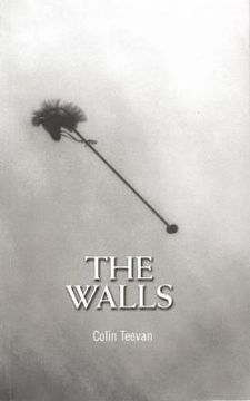 portada the walls (en Inglés)