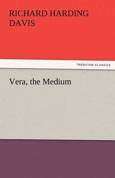portada vera, the medium (in English)