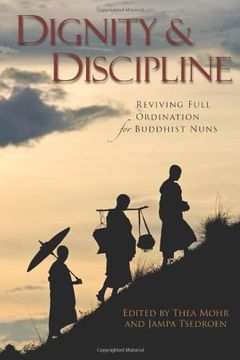portada Dignity and Discipline: The Evolving Role of Women in Buddhism (en Inglés)