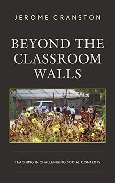 portada Beyond the Classroom Walls (en Inglés)