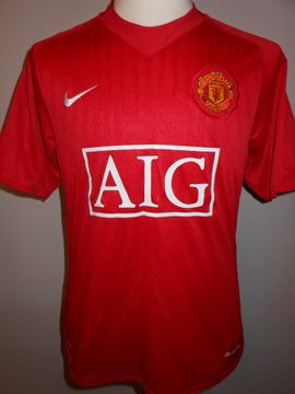 Nike - Camiseta Cristiano Ronaldo Manchester United Local Temporada 2007-09 comprar en tu tienda online Buscalibre México