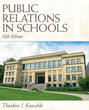 portada Public Relations in Schools 