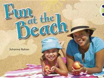 portada Fun at the Beach Lilac (en Inglés)