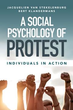portada A Social Psychology of Protest: Individuals in Action (en Inglés)