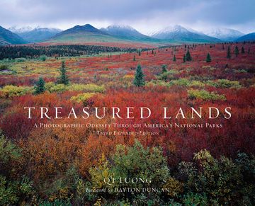 portada Treasured Lands: A Photographic Odyssey Through America'S National Parks, Third Expanded Edition (in English)