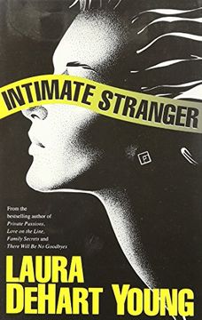 portada Intimate Stranger (en Inglés)