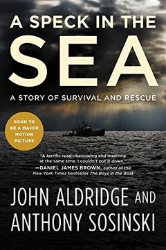 portada A Speck in the Sea: A Story of Survival and Rescue (in English)