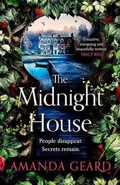 portada The Midnight House: A Spellbinding and Gripping Mystery of a Beautiful House in Ireland and a Heartwrenching Family Secret 