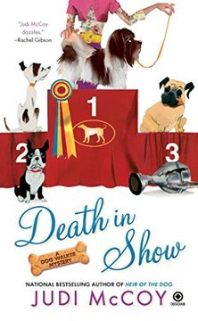portada Death in Show (Dog Walker Mysteries (Paperback)) (en Inglés)