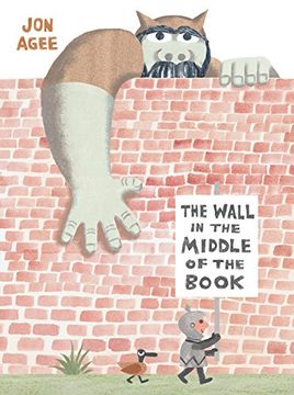 portada The Wall in the Middle of the Book (in English)