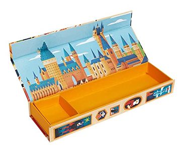 portada Harry Potter: Exploring Hogwarts Magnetic Pencil box (en Inglés)