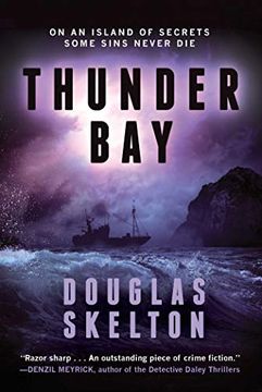 portada Thunder Bay: A Thriller (en Inglés)