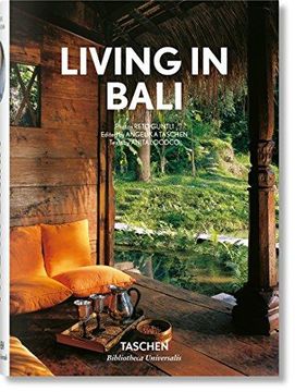 portada Living in Bali (en Portugués)