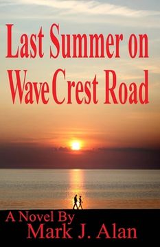 portada Last Summer On Wave Crest Road (in English)