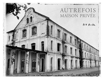 portada Autrefois, Maison Privee (en Inglés)