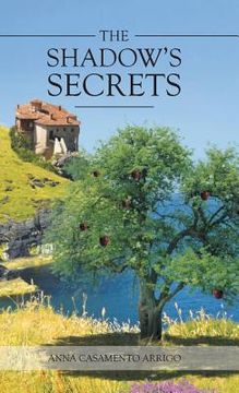 portada The Shadow's Secrets (en Inglés)