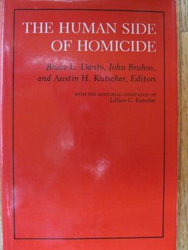 portada The Human Side of Homicide (Foundations of Thanatology) (en Inglés)