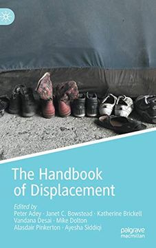 portada The Handbook of Displacement (en Inglés)