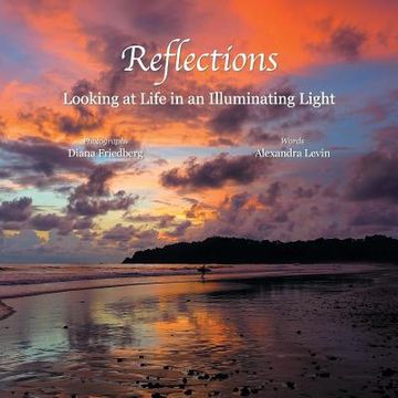 portada Reflections: Looking at Life in an Illuminating Light (en Inglés)