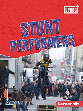 portada Stunt Performers (Dangerous Jobs (Updog Books ™)) (en Inglés)