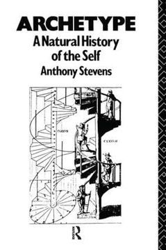portada Archetype: A Natural History of the Self (in English)