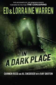 portada In a Dark Place (en Inglés)