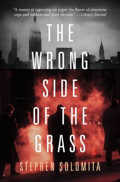 portada The Wrong Side of the Grass [Soft Cover ] (en Inglés)