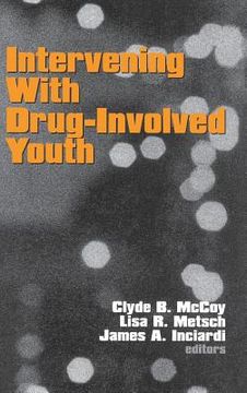 portada intervening with drug-involved youth (in English)