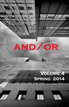 portada and/or Volume 4 (Black and White) (en Inglés)