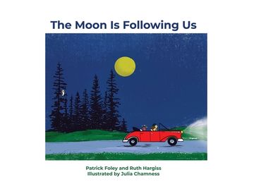 portada The Moon Is Following Us (en Inglés)