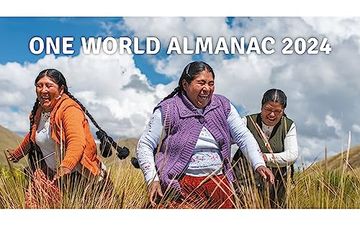 portada One World Almanac 2024 (en Inglés)