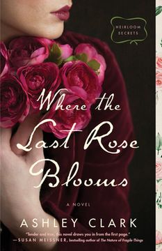 portada Where the Last Rose Blooms (en Inglés)