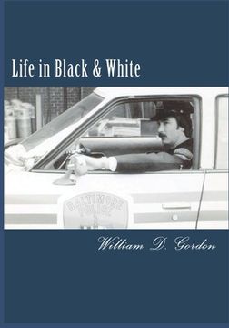 portada Life in Black and White (en Inglés)