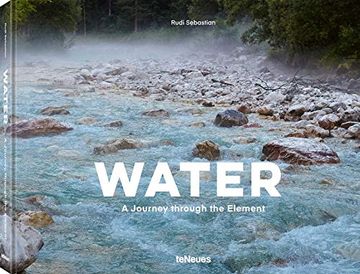 portada Water: A Journey Through the Element (en Inglés)
