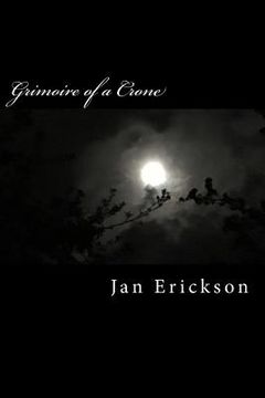 portada Grimoire of a Crone (en Inglés)