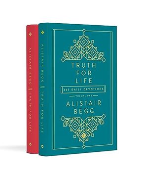 portada Truth for Life 2-Volume Gift Set: A Collection of two 365-Day Devotionals With Daily Reflections, Yearly Bible Reading Plan, & Ribbon Marker (Gospel-Saturated Devotions for Women and Men) (en Inglés)