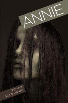 portada Annie (Between the Lines) (en Inglés)