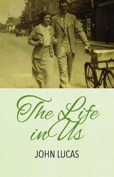 portada The Life in us (en Inglés)